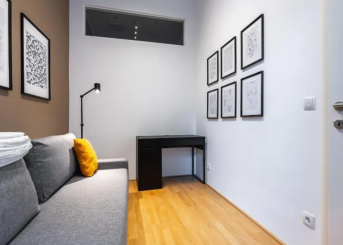 Апартаменты Trendy With - Smart Tv, Coffee Machine In Meidling Вена